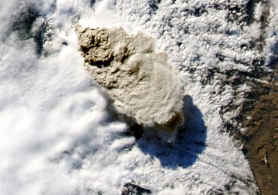 Letusan Gunung Puyehue dari Udara