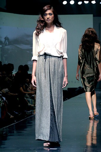 Anastasia Iwo Jiwa. Jakarta Fashion & Food Festival 2011 at Ballroom Hotel Harris. Kelapa Gading. Jakarta. [Foto: Mohammad Abduh/Wolipop]