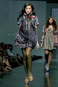 Taruna K.Kusmayadi Fastlane. Jakarta Fashion & Food Festival 2011 at Ballroom Hotel Harris. Kelapa Gading. Jakarta. [Foto: Mohammad Abduh/Wolipop]