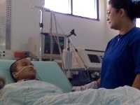 Dokter: Ada 3 Kemungkinan Faktor Dora Berkeringat Darah
