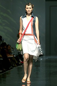 Dina Midiani Simply Irresistible of Tapanuli. Jakarta Fashion & Food Festival 2011 at Ballroom Hotel Harris. Kelapa Gading. Jakarta. [Foto: Mohammad Abduh/Wolipop]