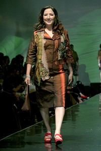 Dina Midiani Simply Irresistible of Tapanuli. Jakarta Fashion & Food Festival 2011 at Ballroom Hotel Harris. Kelapa Gading. Jakarta. [Foto: Mohammad Abduh/Wolipop]