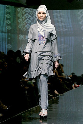 Nerissa by Nieta Hidayani. Jakarta Fashion & Food Festival 2011. Ballroom Hotel Harris. Kelapa Gading. Jakarta. [Foto: Mohammad Abduh/Wolipop]