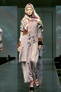 Nerissa by Nieta Hidayani. Jakarta Fashion & Food Festival 2011. Ballroom Hotel Harris. Kelapa Gading. Jakarta. [Foto: Mohammad Abduh/Wolipop]