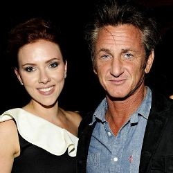 Sean Pean Tak Mau Serius Pacari Scarlett Johansson