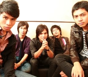 Govinda Kaget Lagunya Masuk Anugerah Planet Muzik 2011