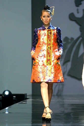 Didi Budiardjo Juxtapose. Jakarta Fashion & Food Festival 2011. Hotel Harris. Kelapa Gading. Jakarta. [Foto: Mohammad Abduh/Wolipop]