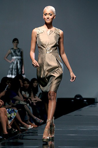 Votum by Sebastian Gunawan Up Town Girl. Jakarta Fashion & Food Festival 2011 at Ballroom Hotel Harris. Jakarta. [Foto: Mohammad Abduh/Wolipop]