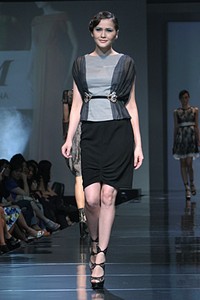 Votum by Sebastian Gunawan Up Town Girl. Jakarta Fashion & Food Festival 2011 at Ballroom Hotel Harris. Jakarta. [Foto: Mohammad Abduh/Wolipop]