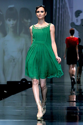 Votum by Sebastian Gunawan Up Town Girl. Jakarta Fashion & Food Festival 2011 at Ballroom Hotel Harris. Jakarta. [Foto: Mohammad Abduh/Wolipop]