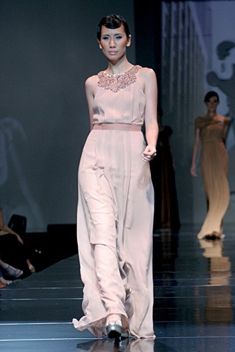 Votum by Sebastian Gunawan Up Town Girl. Jakarta Fashion & Food Festival 2011 at Ballroom Hotel Harris. Jakarta. [Foto: Mohammad Abduh/Wolipop]