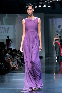 Votum by Sebastian Gunawan Up Town Girl. Jakarta Fashion & Food Festival 2011 at Ballroom Hotel Harris. Jakarta. [Foto: Mohammad Abduh/Wolipop]