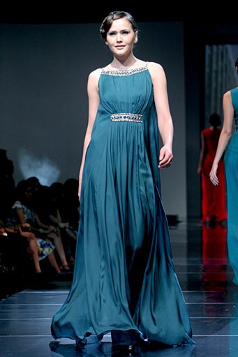 Votum by Sebastian Gunawan Up Town Girl. Jakarta Fashion & Food Festival 2011 at Ballroom Hotel Harris. Jakarta. [Foto: Mohammad Abduh/Wolipop]