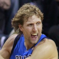 Nowitzki Tak Terima dengan Ejekan Wade-James