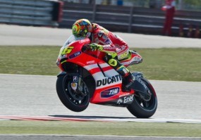 Jauh Ketinggalan, Rossi Berharap Hujan