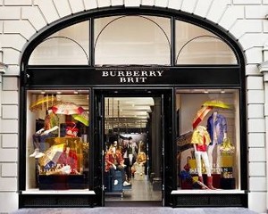 Burberry Brit Buka Butik Pertama di Inggris