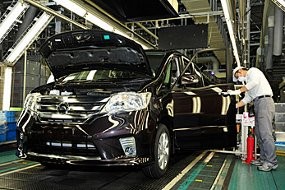 Pasca Tsunami Jepang, Produksi Nissan Kembali Normal
