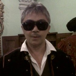 Harry Darsono Gabungkan Tarian, Musikal & Busana di JBAF