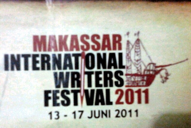 Menikmati Hidangan Aroma Sastrawi di MIWF 2011