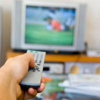 Berlama-lama Nonton Teve Makin Tinggi Risiko Diabetes
