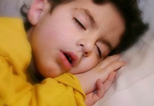 Ini Manfaat Tidur Siang Buat Anak