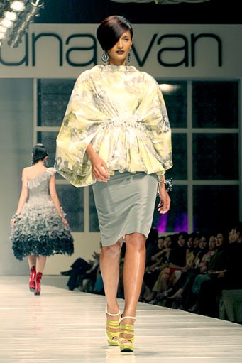 Sebastian Gunawan Reflection of You at Grand Ballroom Hotel Mulia. Senayan. Jakarta. [Foto: Mohammad Abduh/Wolipop]