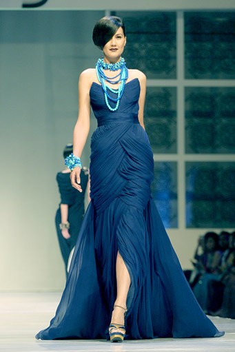 Sebastian Gunawan Reflection of You at Grand Ballroom Hotel Mulia. Senayan. Jakarta. [Foto: Mohammad Abduh/Wolipop]