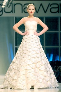 Sebastian Gunawan Reflection of You at Grand Ballroom Hotel Mulia. Senayan. Jakarta. [Foto: Mohammad Abduh/Wolipop]