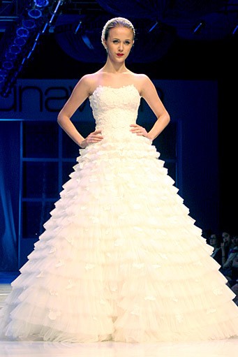 Sebastian Gunawan Reflection of You at Grand Ballroom Hotel Mulia. Senayan. Jakarta. [Foto: Mohammad Abduh/Wolipop]