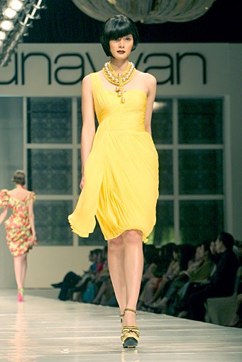 Sebastian Gunawan Reflection of You at Grand Ballroom Hotel Mulia. Senayan. Jakarta. [Foto: Mohammad Abduh/Wolipop]