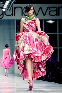 Sebastian Gunawan Reflection of You at Grand Ballroom Hotel Mulia. Senayan. Jakarta. [Foto: Mohammad Abduh/Wolipop]