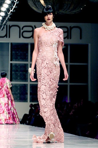 Sebastian Gunawan Reflection of You at Grand Ballroom Hotel Mulia. Senayan. Jakarta. [Foto: Mohammad Abduh/Wolipop]