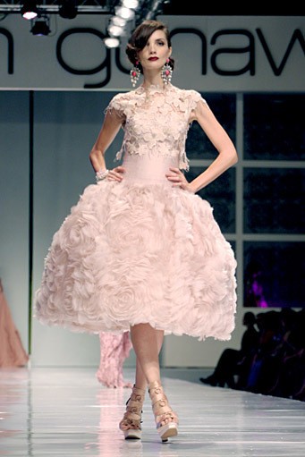 Sebastian Gunawan Reflection of You at Grand Ballroom Hotel Mulia. Senayan. Jakarta. [Foto: Mohammad Abduh/Wolipop]