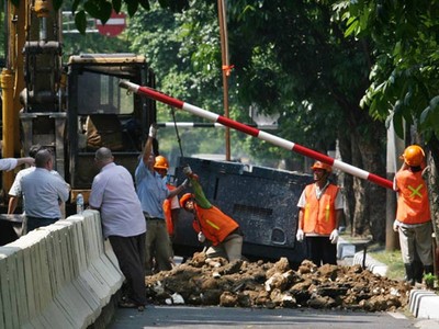 Kedubes Inggris Kembali Diportal