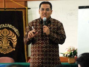 Helmy Faishal, Menteri Penggila Fotografi