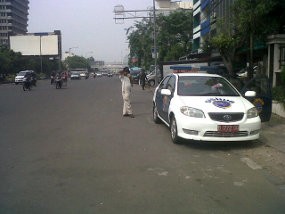 Sosialisasi Parkir Off Street, 4 Mobil Digembok dan Diderek