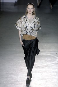 3.1 Phillip Lim, Fall/Winter 2011. New York Fashion Week 2011. [Photo by Jeff Gentner/Getty Images]