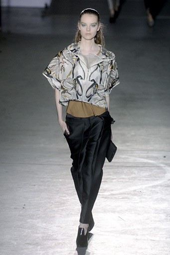 3.1 Phillip Lim, Fall/Winter 2011. New York Fashion Week 2011. [Photo by Jeff Gentner/Getty Images]