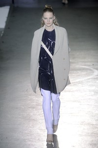 3.1 Phillip Lim, Fall/Winter 2011. New York Fashion Week 2011. [Photo by Jeff Gentner/Getty Images]