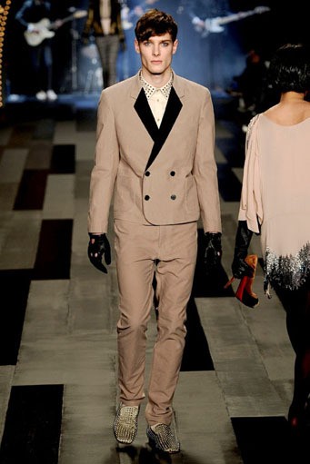 3.1 Phillip Lim, Fall/Winter 2009. New York Fashion Week 2009. [Photo by Frazer Harrison/Getty Images for IMG]