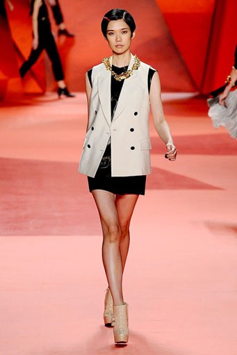 3.1 Phillip Lim, Spring/Summer 2010. New York Fashion Week 2010. [Photo by Jemal Countess/Getty Images for Mercedes-Benz]