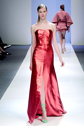 Antonio Berardi. Fall/Winter 2011. London Fashion Week FW 2011. [Photo by Chris McGrath/Getty Images for Audi Fashion Festival]