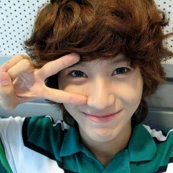 Taemin SHINee Operasi Hidung?