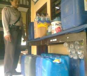 Ratusan Liter Miras Oplosan Diamankan