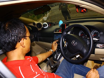 Honda CR-V Bisa Mantau Rumah dan Kantor