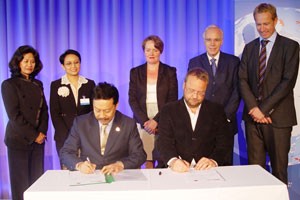 Unud Bali dan Gateway College Teken Perjanjian Persahabatan