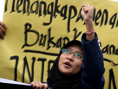 Demo Tolak RUU Intelijen di DPR 
