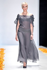 Elena Souproun, Fall/Winter 2011. New York Fashion Week 2011. [Foto: Pascal Le Segretain/Getty Images]