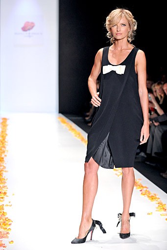 Elena Souproun, Fall/Winter 2011. New York Fashion Week 2011. [Foto: Pascal Le Segretain/Getty Images]