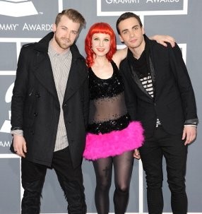 Sambut Kedatangan Paramore ke Indonesia, Fans Gelar Festival